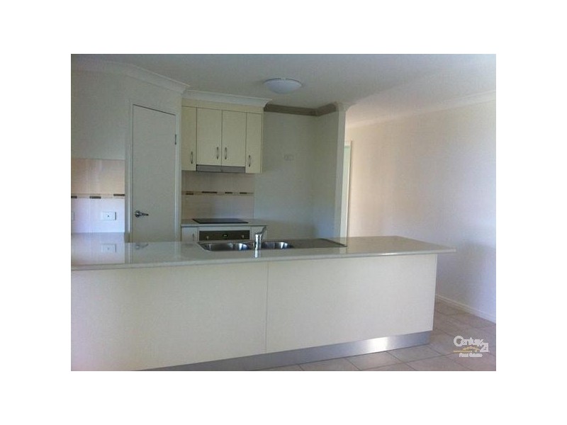 18 Sturt Court, Glen Eden QLD 4680