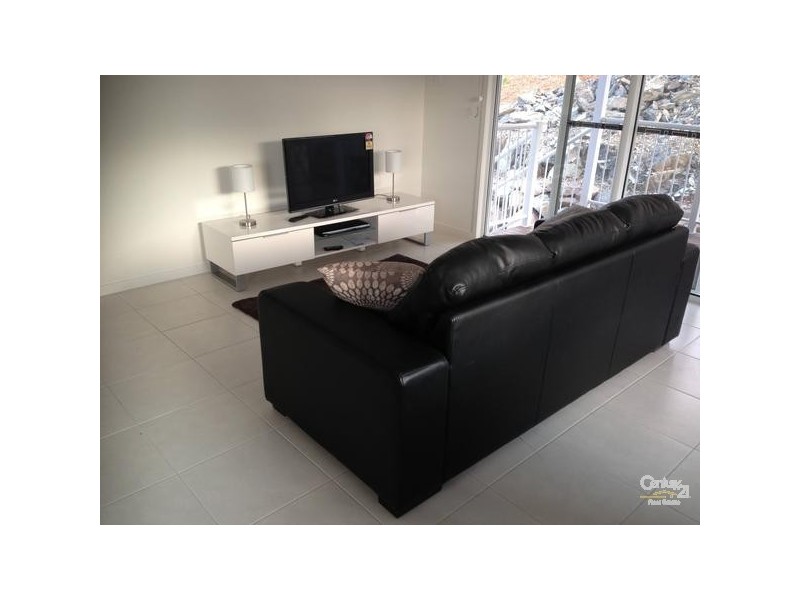 11 Dampier Court, Glen Eden QLD 4680