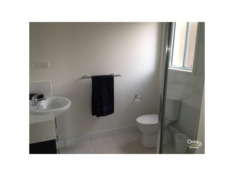 11 Dampier Court, Glen Eden QLD 4680