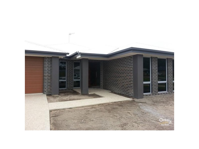 4 Bellbird Circuit, Kirkwood QLD 4680