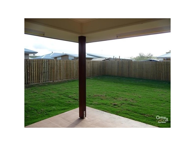 4 Bellbird Circuit, Kirkwood QLD 4680