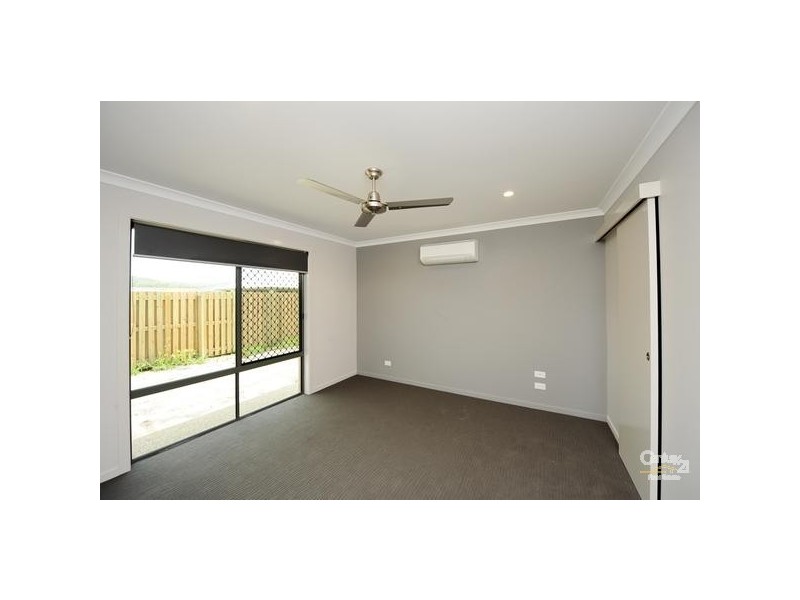 31 Bellbird Circuit, Kirkwood QLD 4680