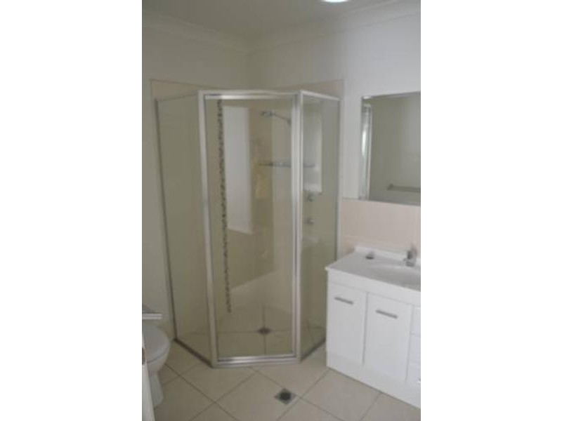6/214-216 Oaka Street, South Gladstone QLD 4680