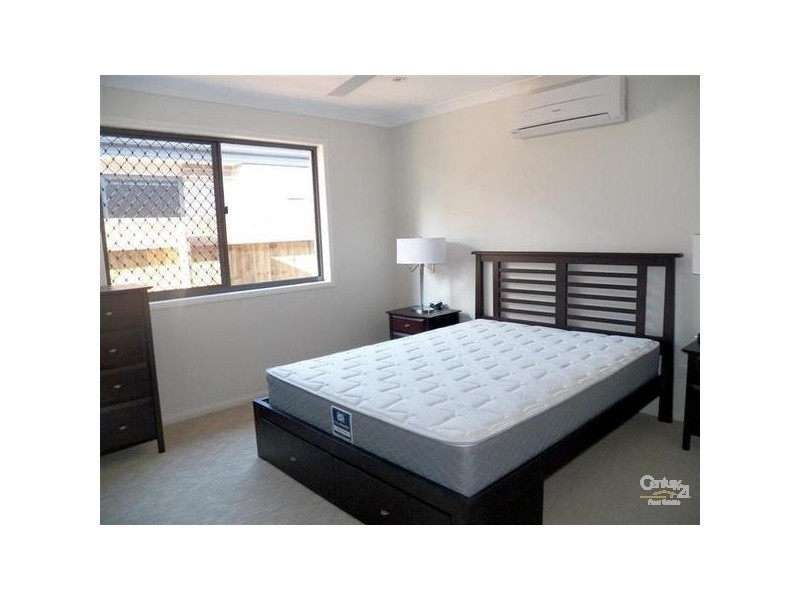 1/8 Beaver Street, South Gladstone QLD 4680