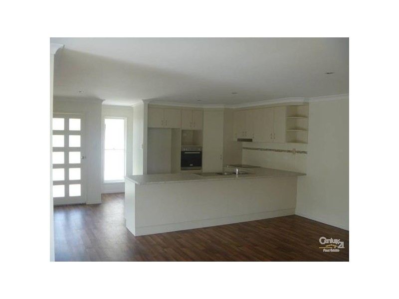 31A John Dory Drive, Toolooa QLD 4680