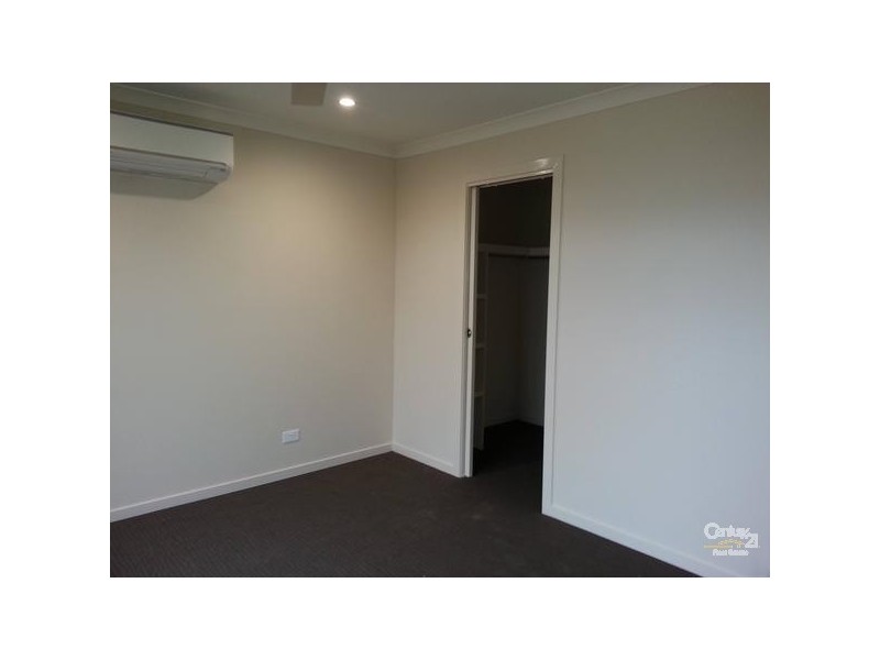 12 Bellbird Circuit, Kirkwood QLD 4680