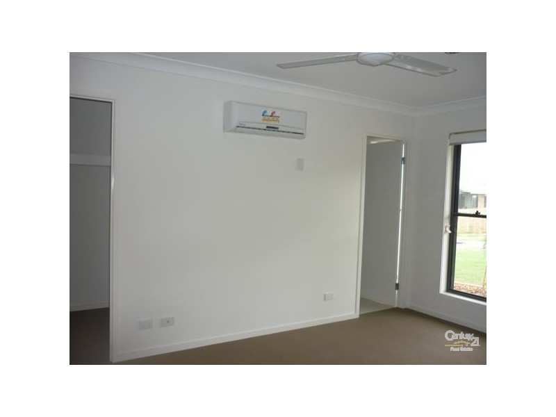 16 Sturt Court, Glen Eden QLD 4680