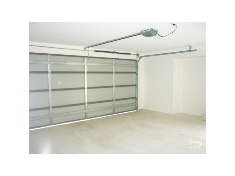 16 Sturt Court, Glen Eden QLD 4680