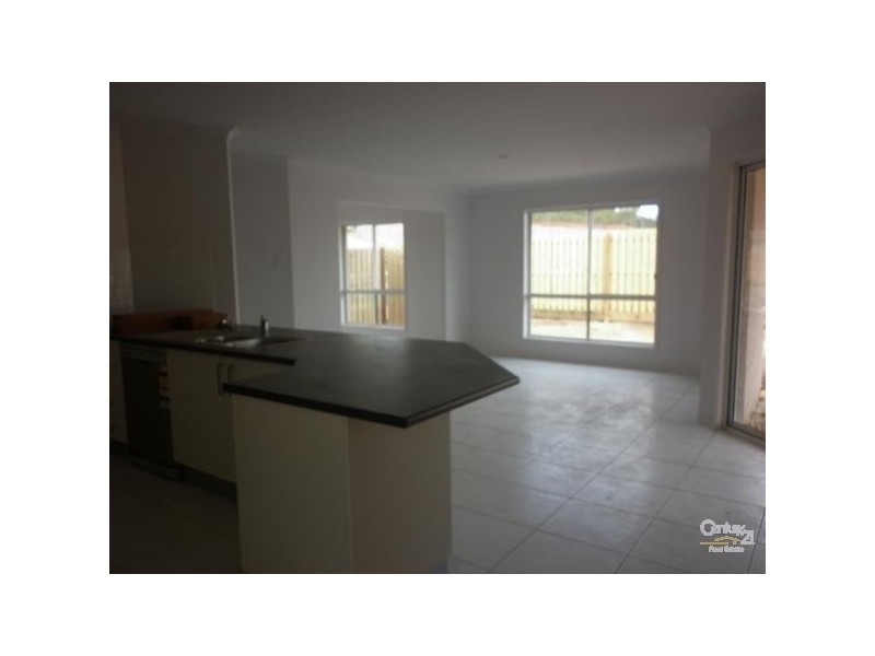 22 Peter Corones Drive, Kirkwood QLD 4680