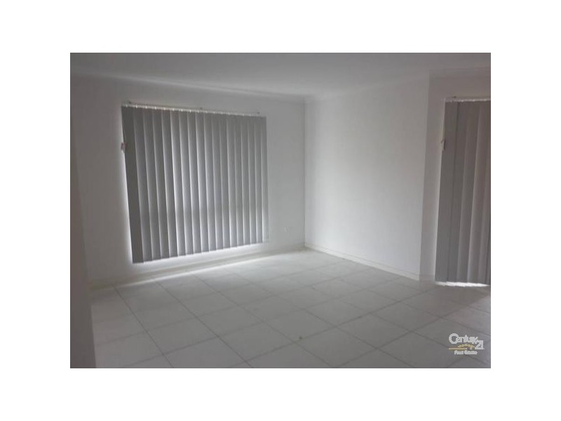 22 Peter Corones Drive, Kirkwood QLD 4680