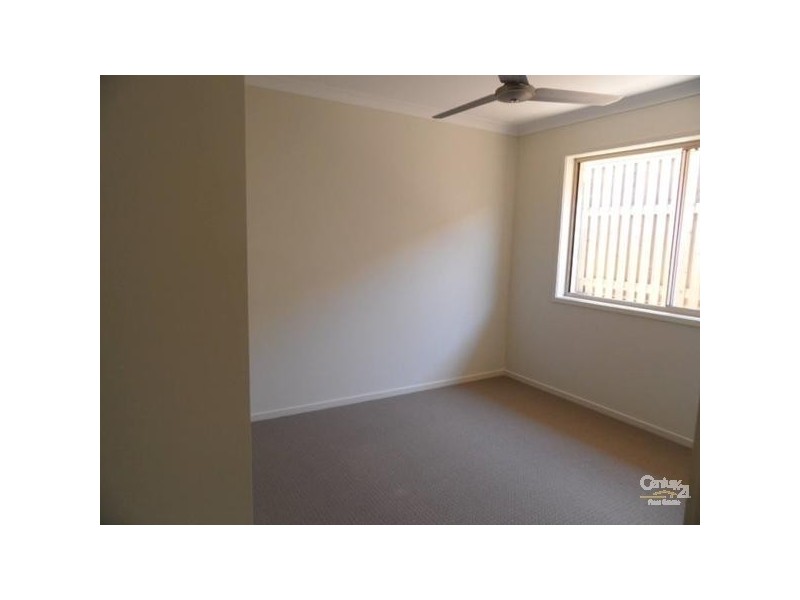 2 Thornbill Street, Kirkwood QLD 4680