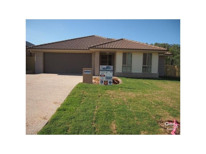 2 Thornbill Street, Kirkwood QLD 4680