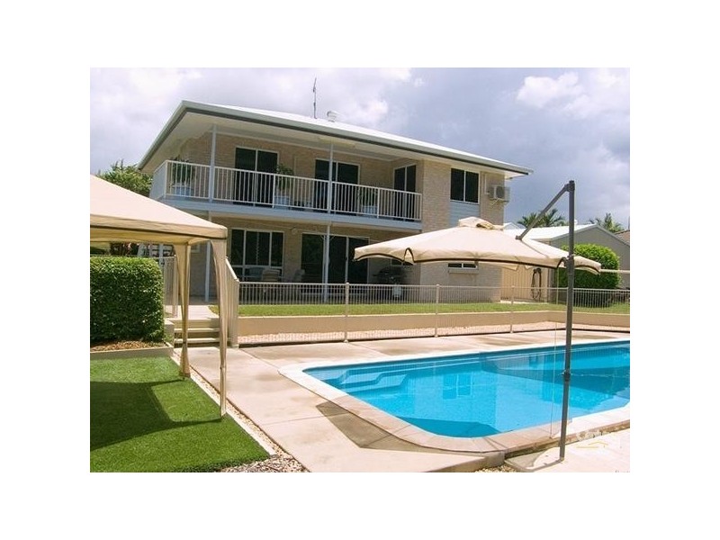 171 J Hickey Avenue, Clinton QLD 4680