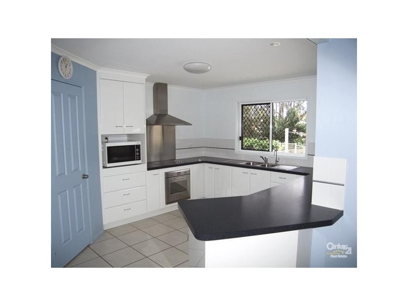 171 J Hickey Avenue, Clinton QLD 4680