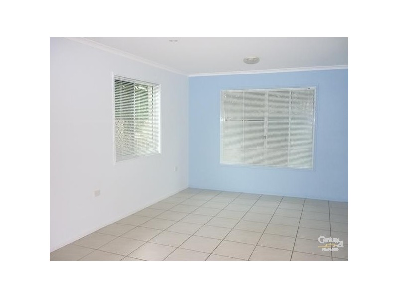 171 J Hickey Avenue, Clinton QLD 4680