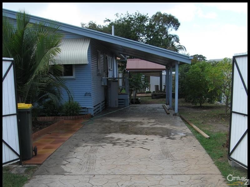 19 Moura Crescent, Barney Point QLD 4680