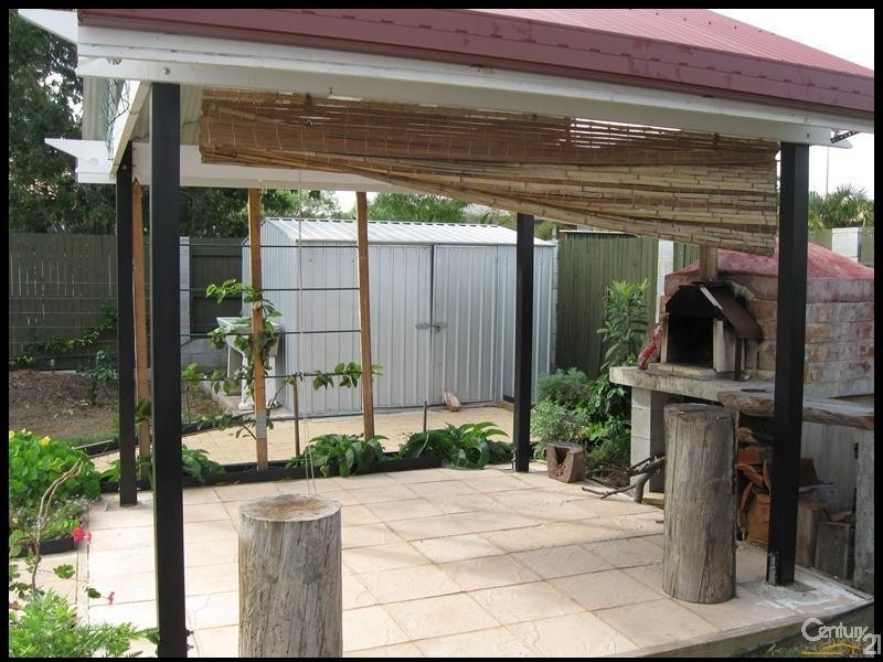 19 Moura Crescent, Barney Point QLD 4680