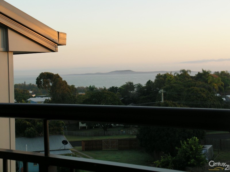 2/18 Pacific Avenue, Tannum Sands QLD 4680