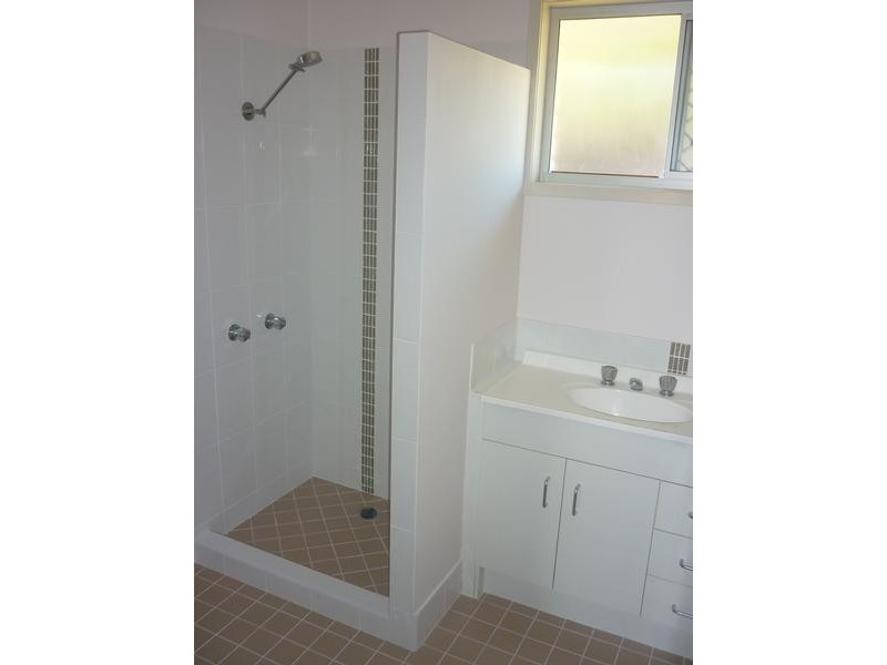 1, 2, 3/14 McCann Street, South Gladstone QLD 4680