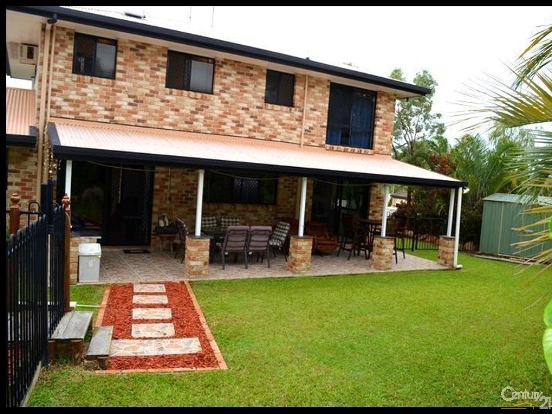 8 Hewett Court, Clinton QLD 4680
