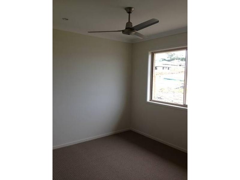6 Blaxland Court, Glen Eden QLD 4680
