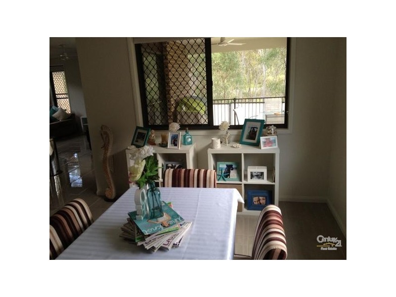 2/8 Beaver Street, South Gladstone QLD 4680