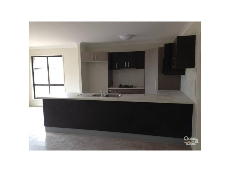 28 Creekview Drive, Kirkwood QLD 4680