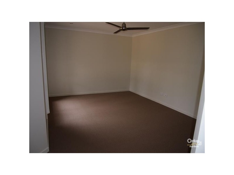 28 Creekview Drive, Kirkwood QLD 4680