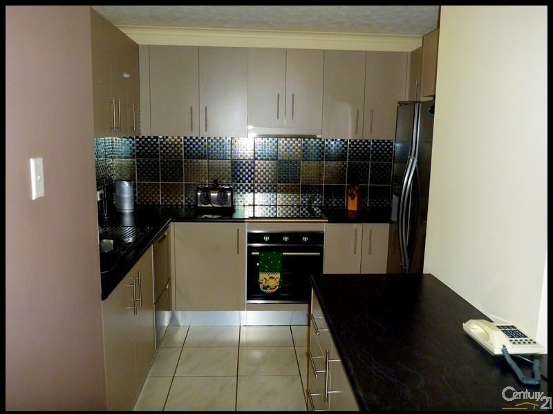 32-34 Kent Street, West Gladstone QLD 4680