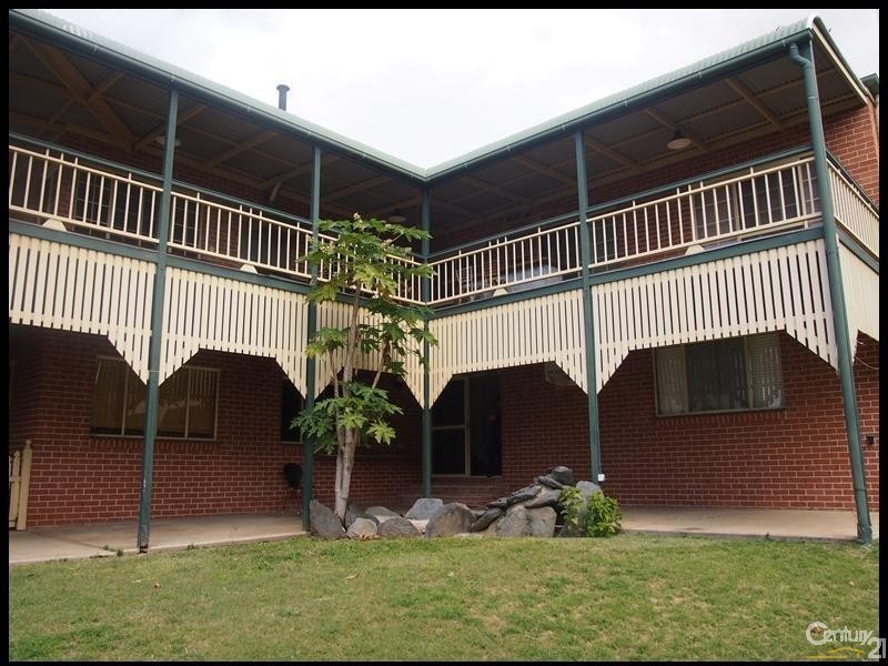 85 J Hickey Avenue, Clinton QLD 4680