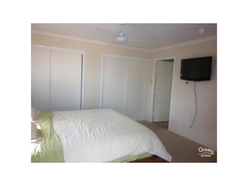 24A Sayre Crescent, Boyne Island QLD 4680