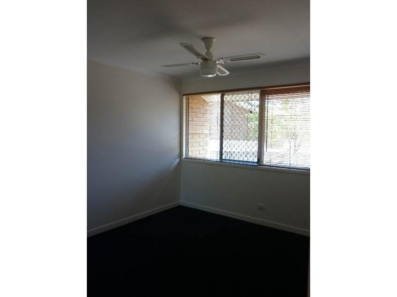 14 Aramac Drive, Clinton QLD 4680