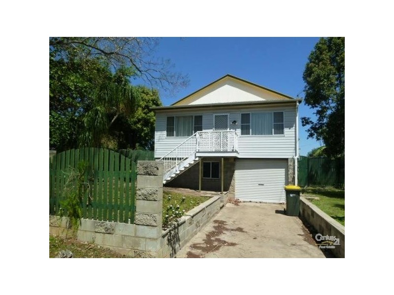 12 Vincent Street, West Gladstone QLD 4680