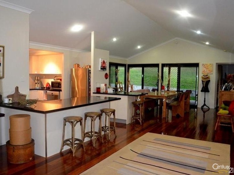 45 Wynand Avenue, Benaraby QLD 4680