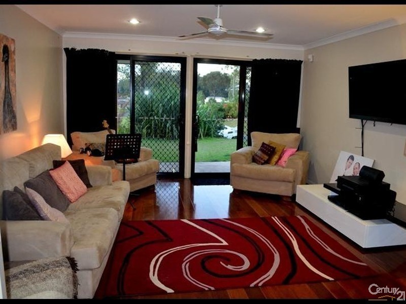 45 Wynand Avenue, Benaraby QLD 4680