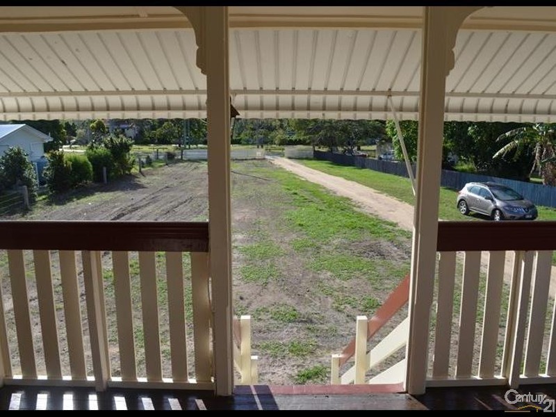 19 Awoonga Dam Road, Benaraby QLD 4680