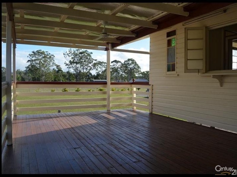 19 Awoonga Dam Road, Benaraby QLD 4680