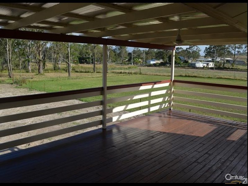 19 Awoonga Dam Road, Benaraby QLD 4680