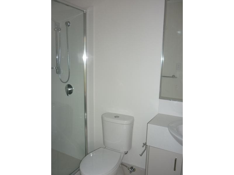 16 Sturt Court, Glen Eden QLD 4680