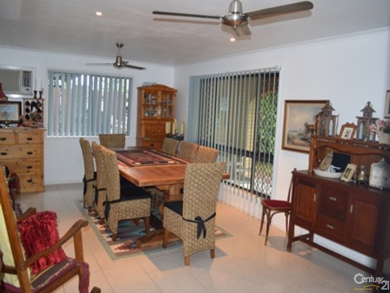 28 Hampton Drive, Tannum Sands QLD 4680