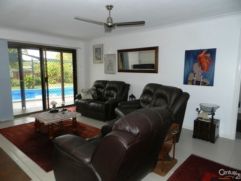 28 Hampton Drive, Tannum Sands QLD 4680