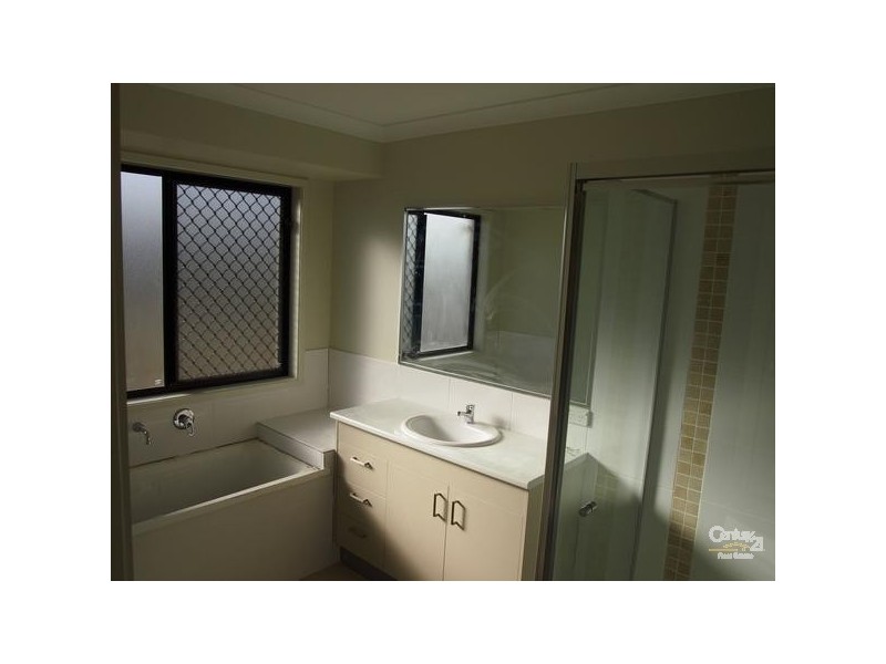 14 Nardoo Place, Glen Eden QLD 4680
