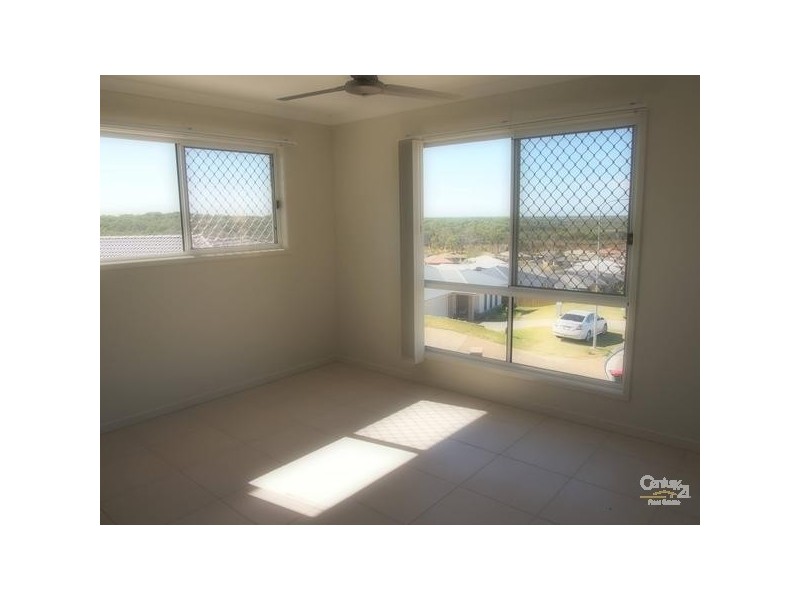 24 Sturt Court, Glen Eden QLD 4680