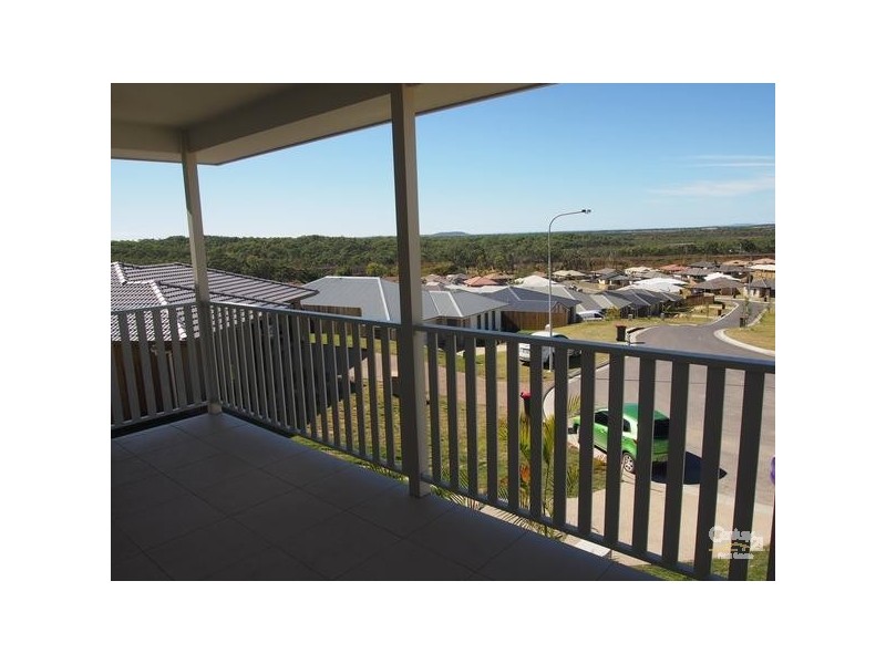 24 Sturt Court, Glen Eden QLD 4680