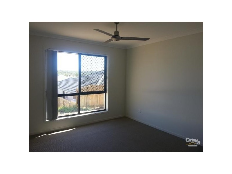 10 Sturt Court, Glen Eden QLD 4680