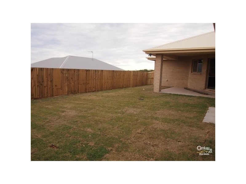 16 Blaxland Court, Glen Eden QLD 4680