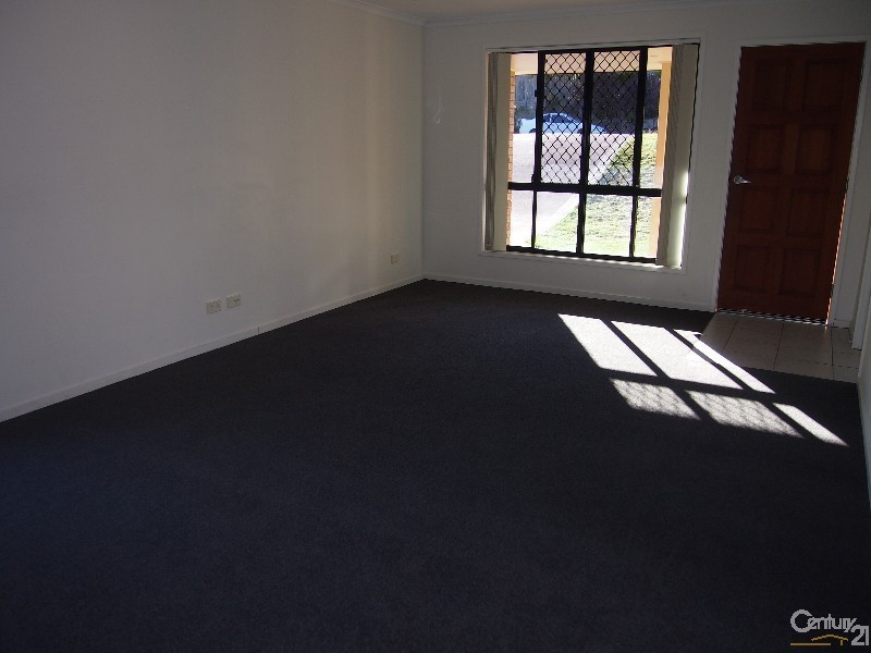 92 Col Brown Avenue, Clinton QLD 4680