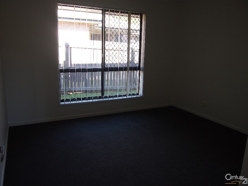 92 Col Brown Avenue, Clinton QLD 4680