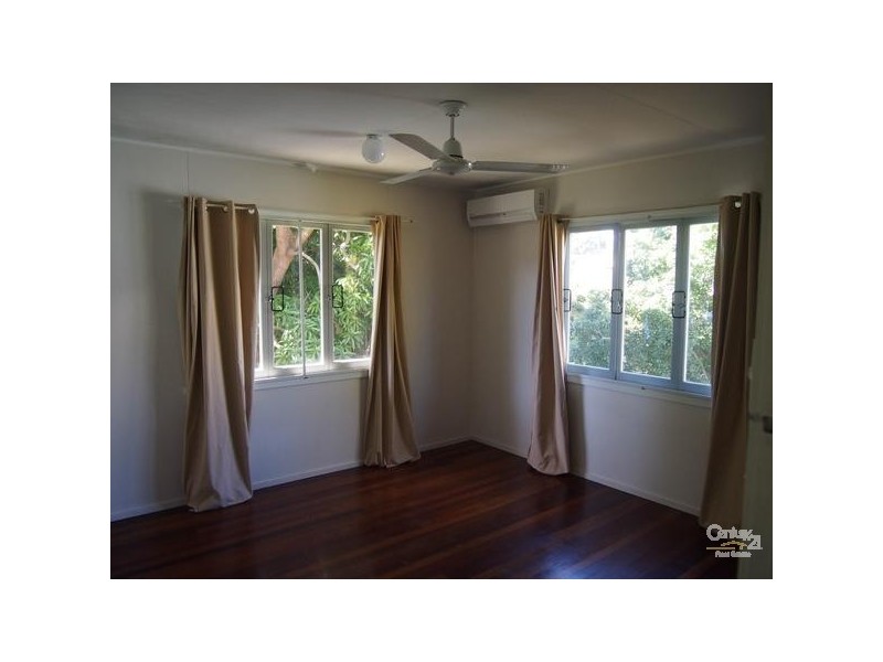 48 Adelaide Street, South Gladstone QLD 4680