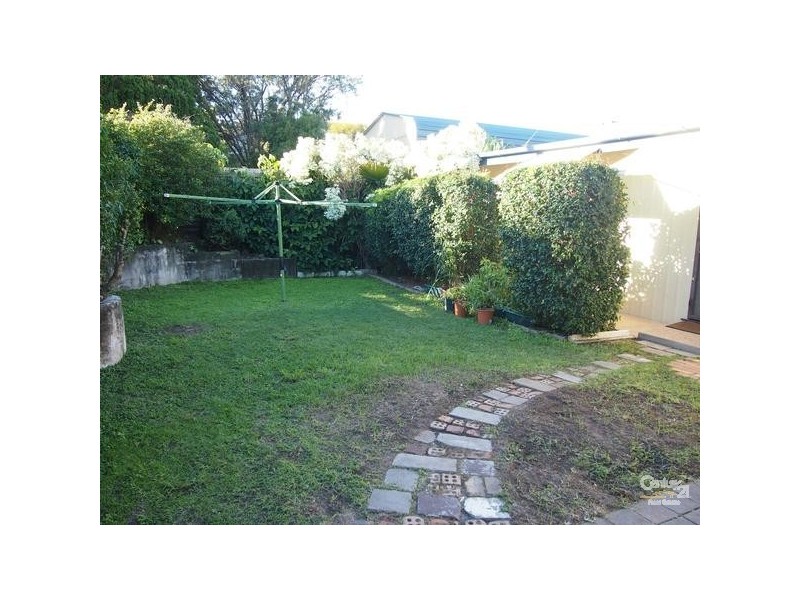 48 Adelaide Street, South Gladstone QLD 4680